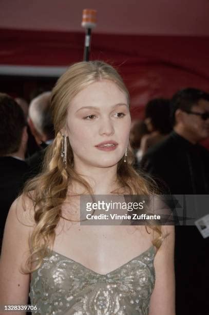 8.386 Julia Stiles Fotos und hochauflösende Bilder